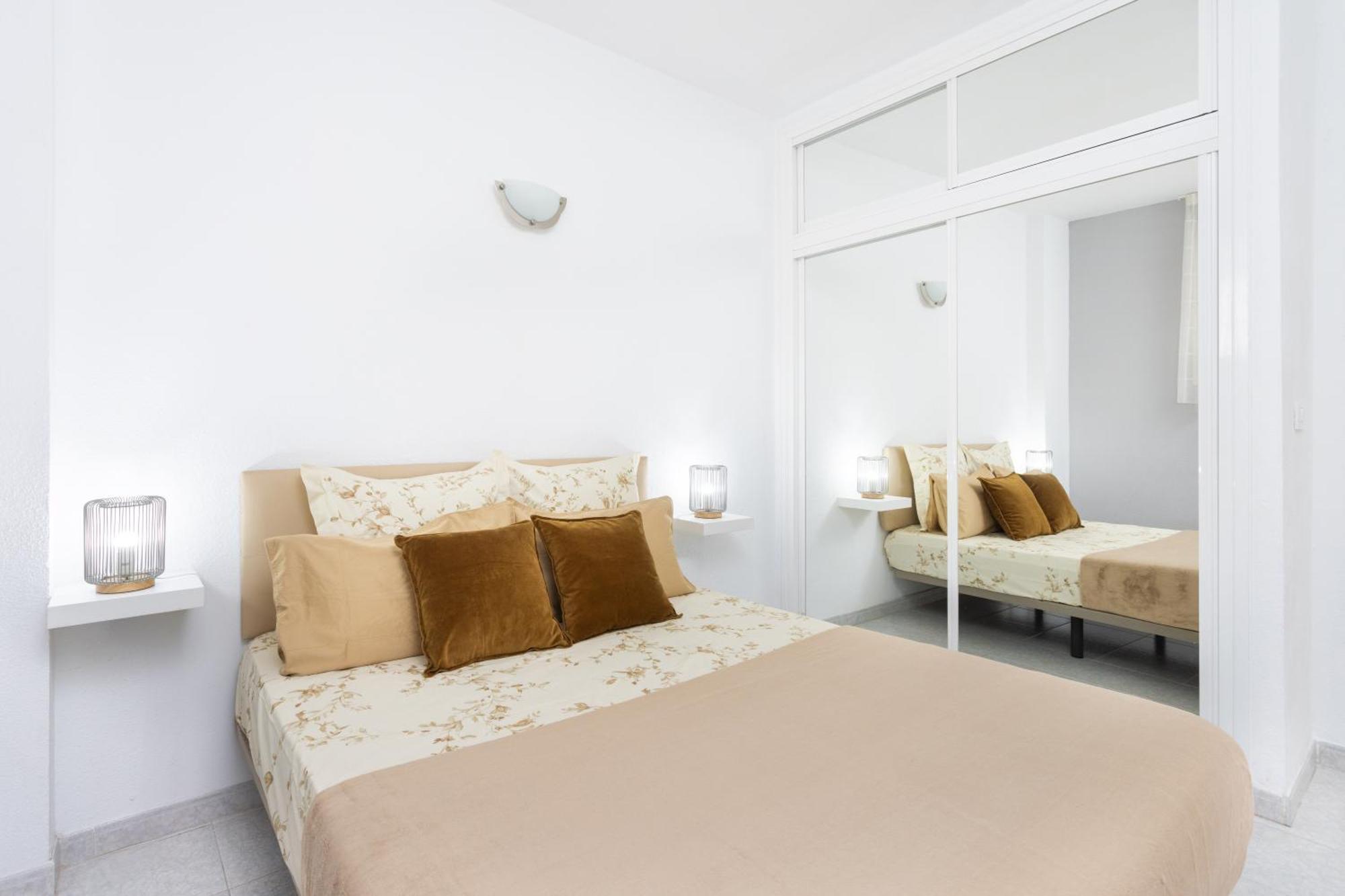 Classbnb - Seafront Apartment At Las Vistas Beach Arona  Luaran gambar
